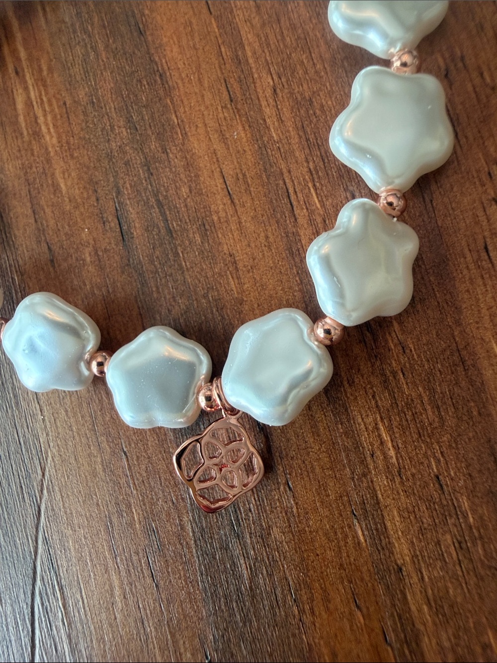 Kendra Scott Pearl Flower Stretch Bracelet with Rose Gold Accents - Picture 2 of 5